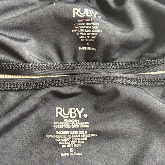 NWOT Ruby Flutter Cross Pack Too Period Safe Bikini W/ Protective Lining Small - Picture 7 of 8